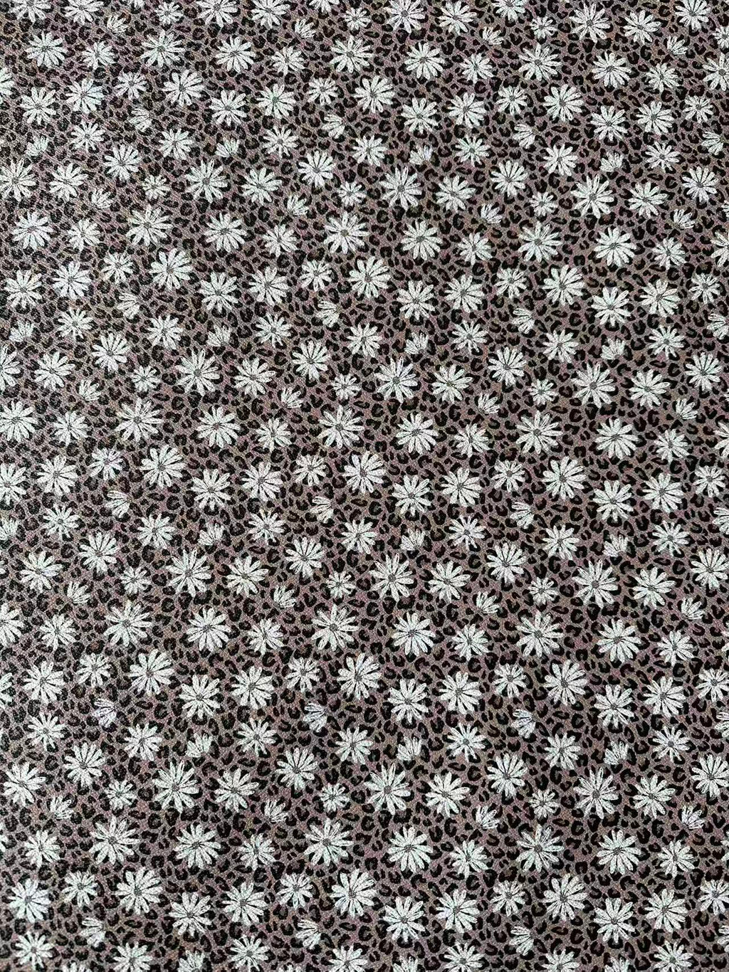 Fashion Chrysanthemum Leather Fabric For Handmade Sneaker , Bag Upholstery Goods By Yard
