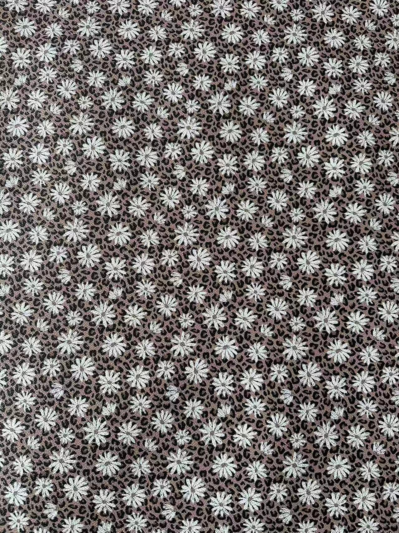 Fashion Chrysanthemum Leather Fabric For Handmade Sneaker , Bag Upholstery Goods By Yard