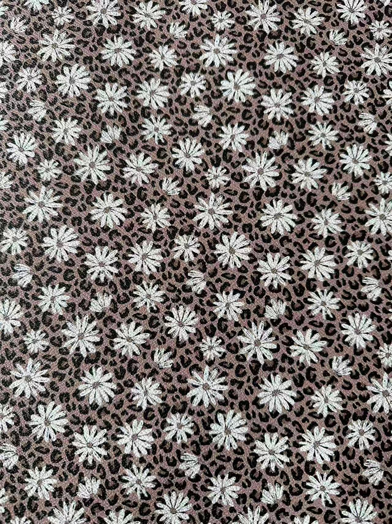 Fashion Chrysanthemum Leather Fabric For Handmade Sneaker , Bag Upholstery Goods By Yard